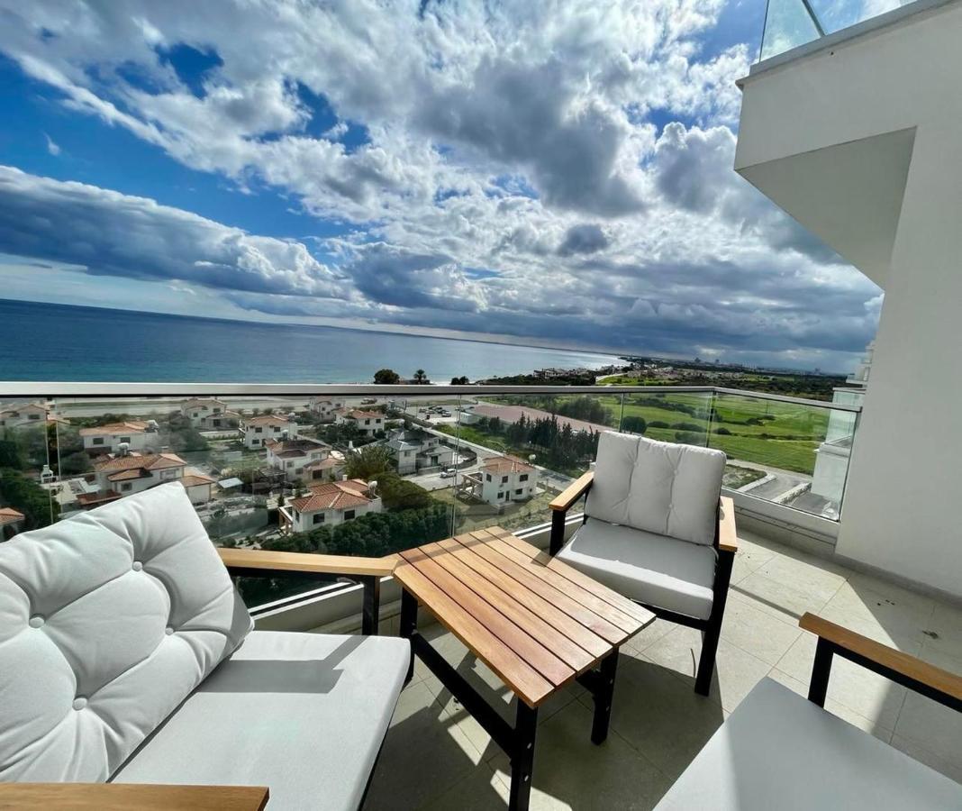 Sea View Suites By The Coast Famagouste Extérieur photo