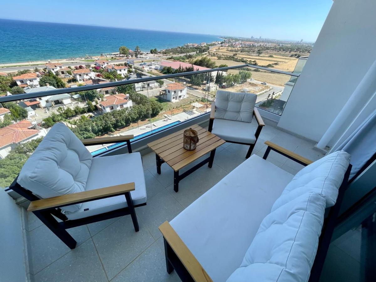 Sea View Suites By The Coast Famagouste Extérieur photo