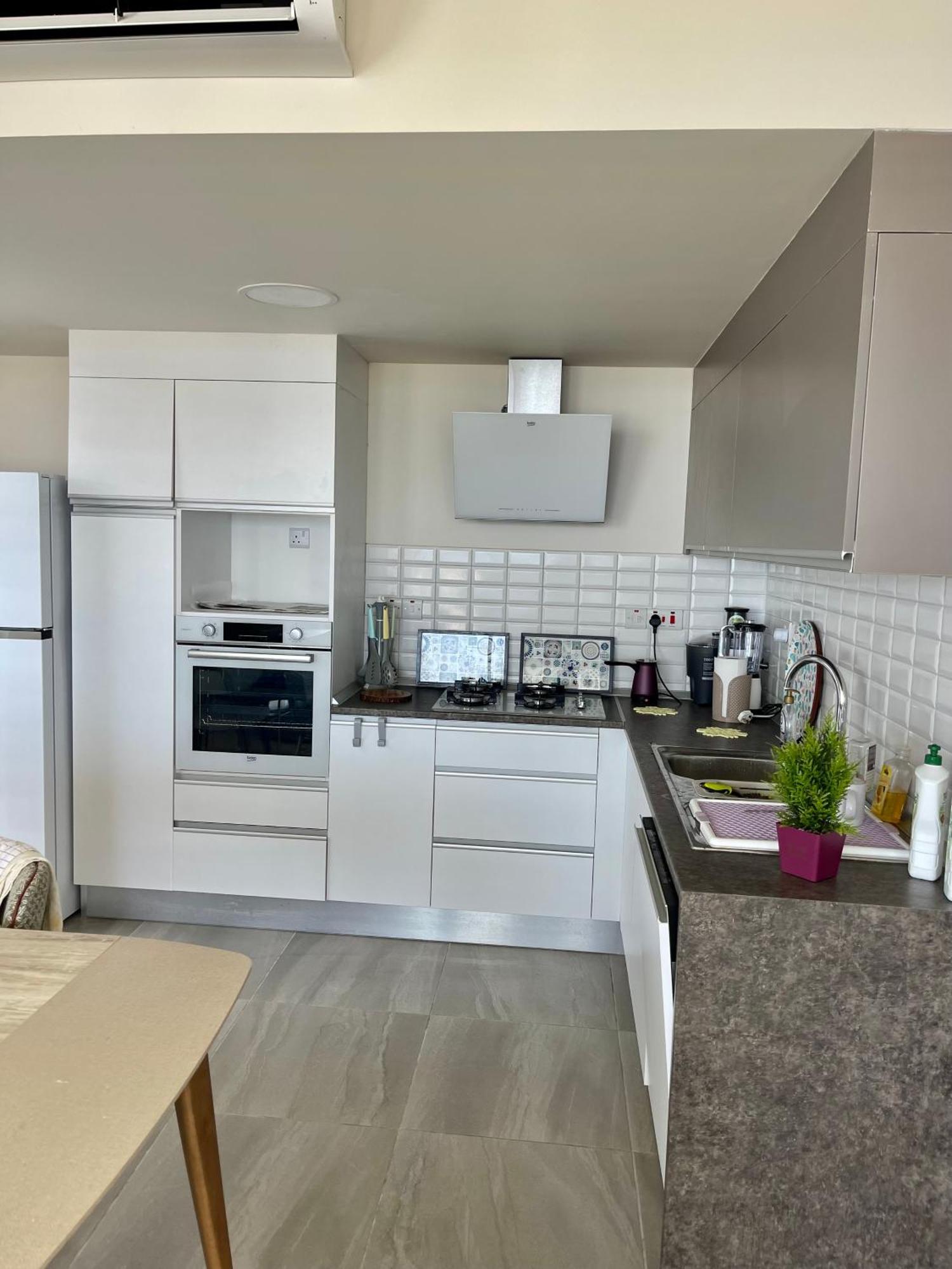Sea View Suites By The Coast Famagouste Extérieur photo