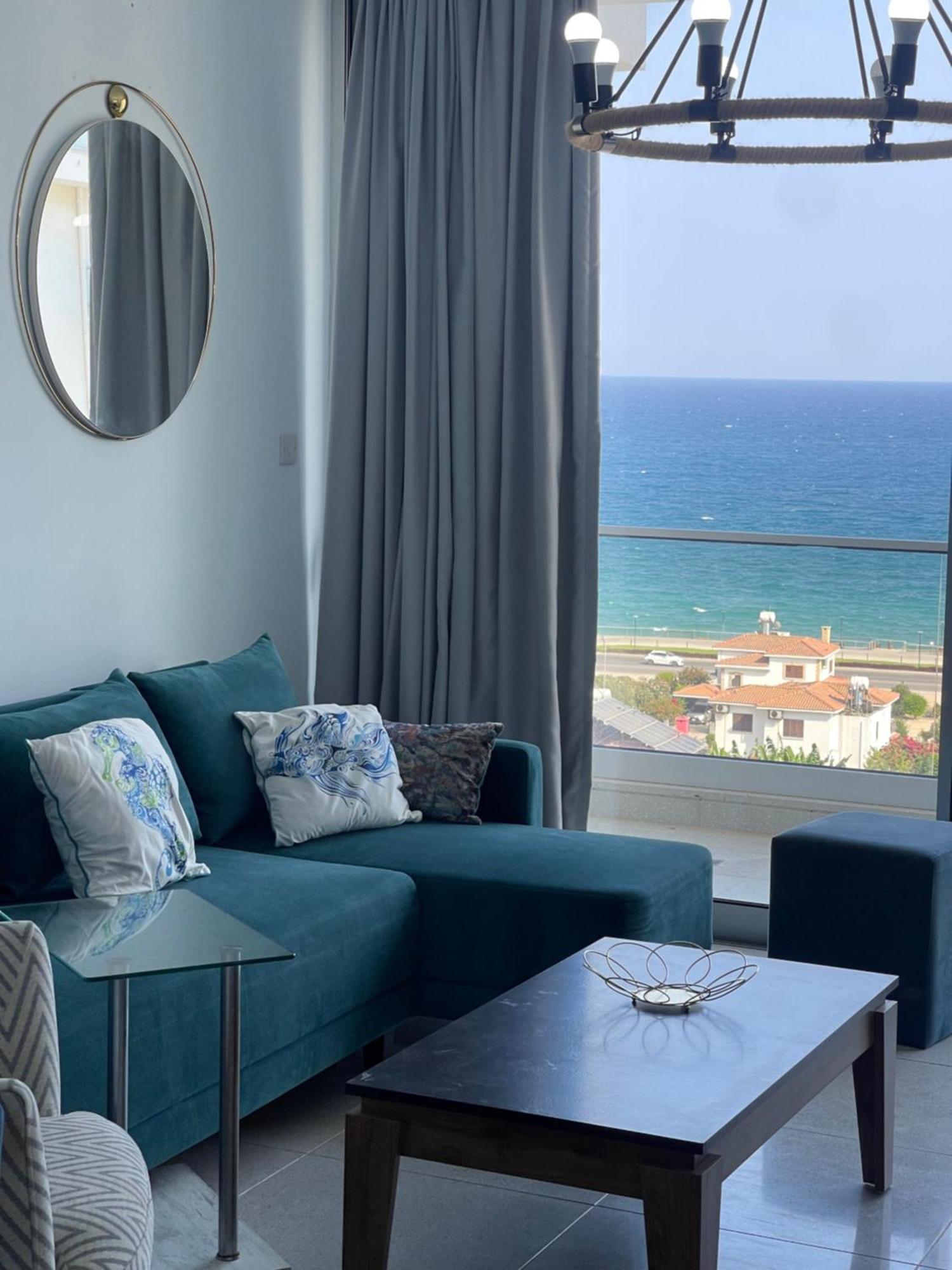 Sea View Suites By The Coast Famagouste Extérieur photo