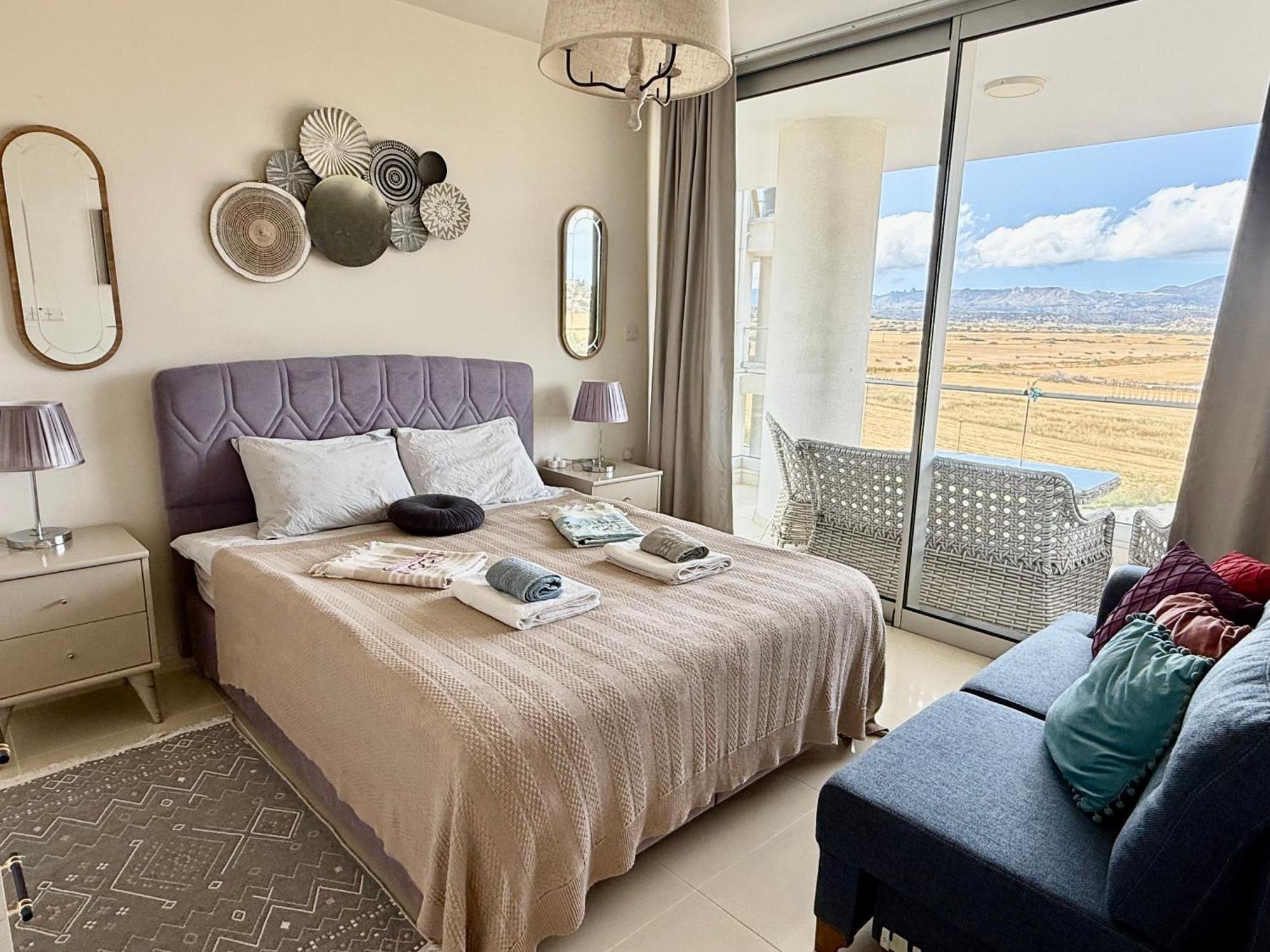 Sea View Suites By The Coast Famagouste Chambre photo